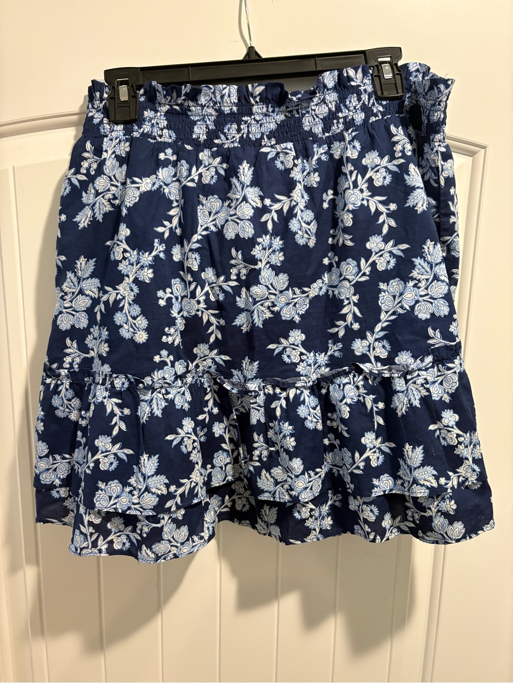 J Crew Factory Women’s Navy Blue Floral Tiered mini Skirt